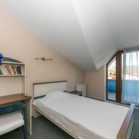 Villa Armut *