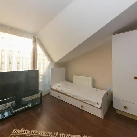 Armut Villa